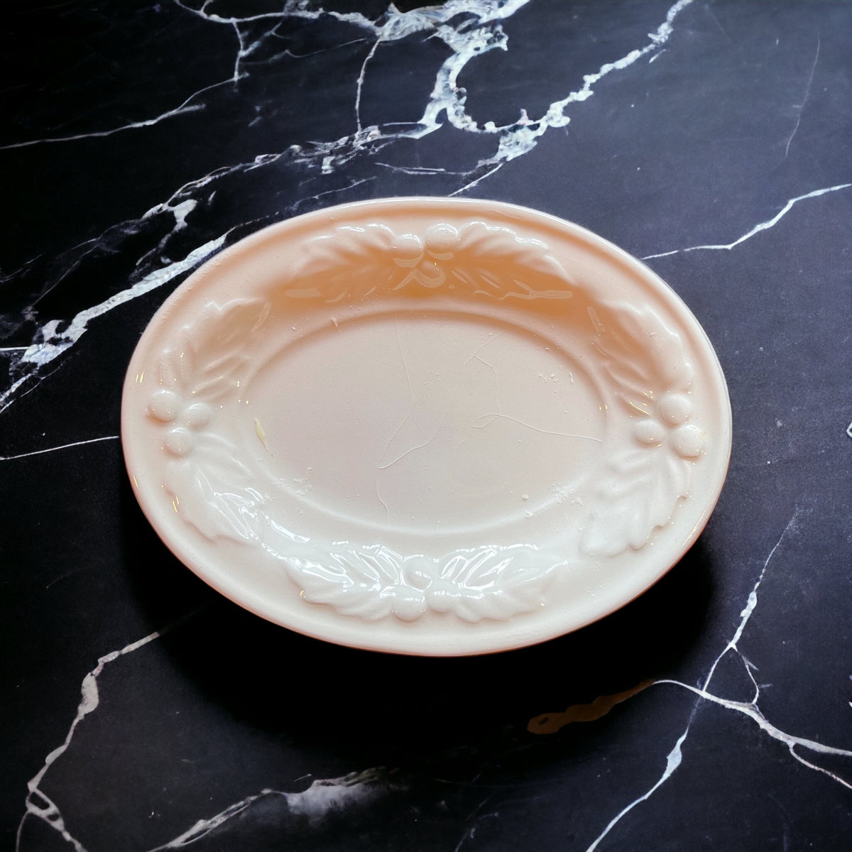 White ceramic soap dish