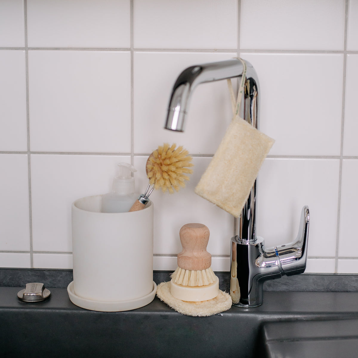 Natural Pan & Dish Washing  Brush made from Beech Wood
