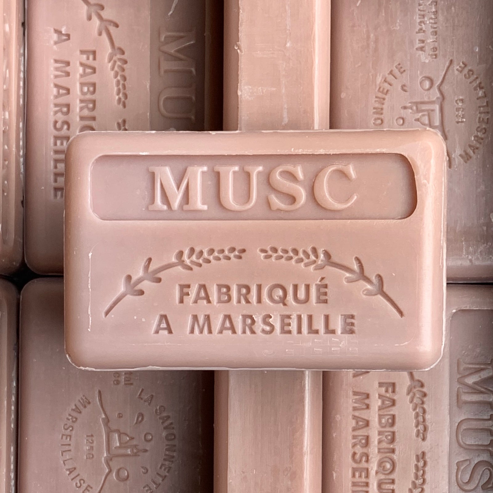 musk french soap 125g