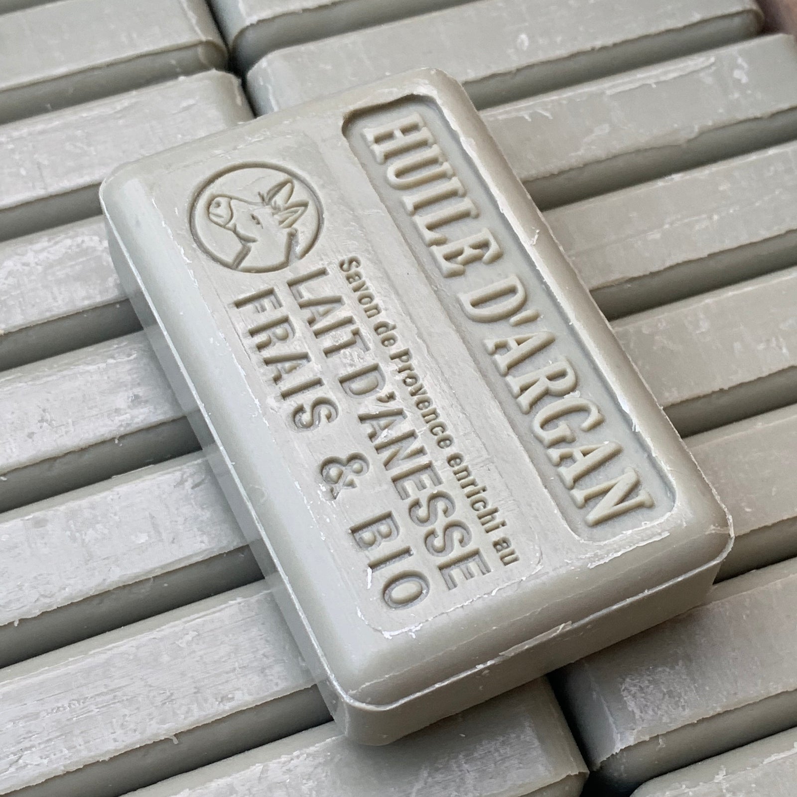 french argan oil lait d'anesse soap 