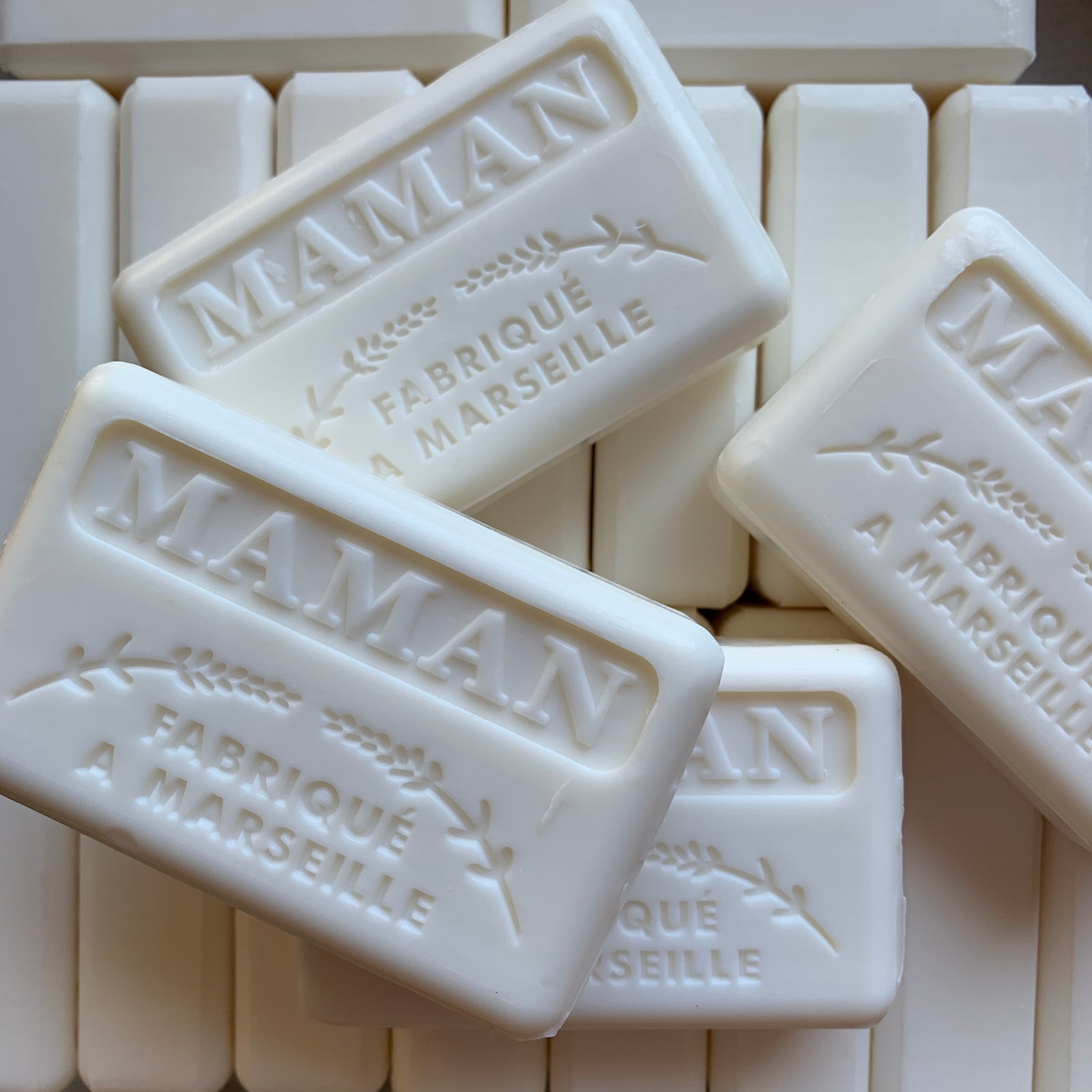 maman french soap