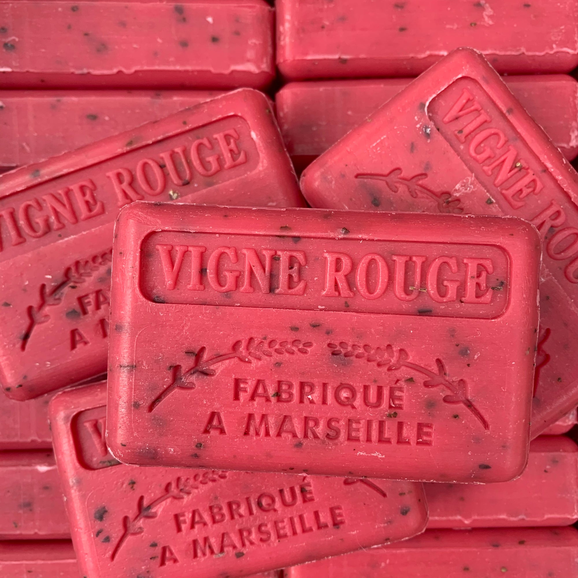 red vine vigne french marseille soap